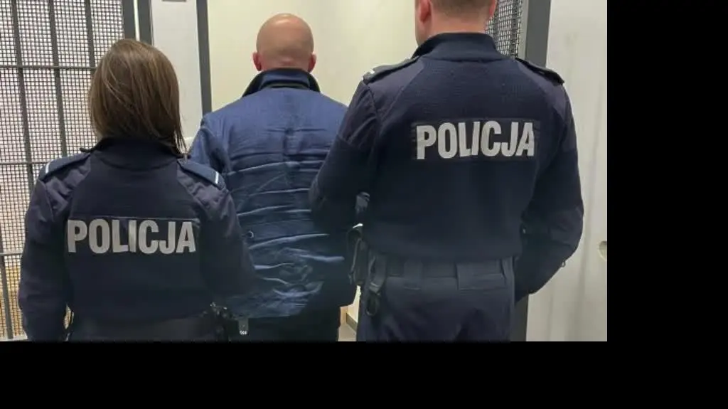 41-latek w samochodzie przewoził m