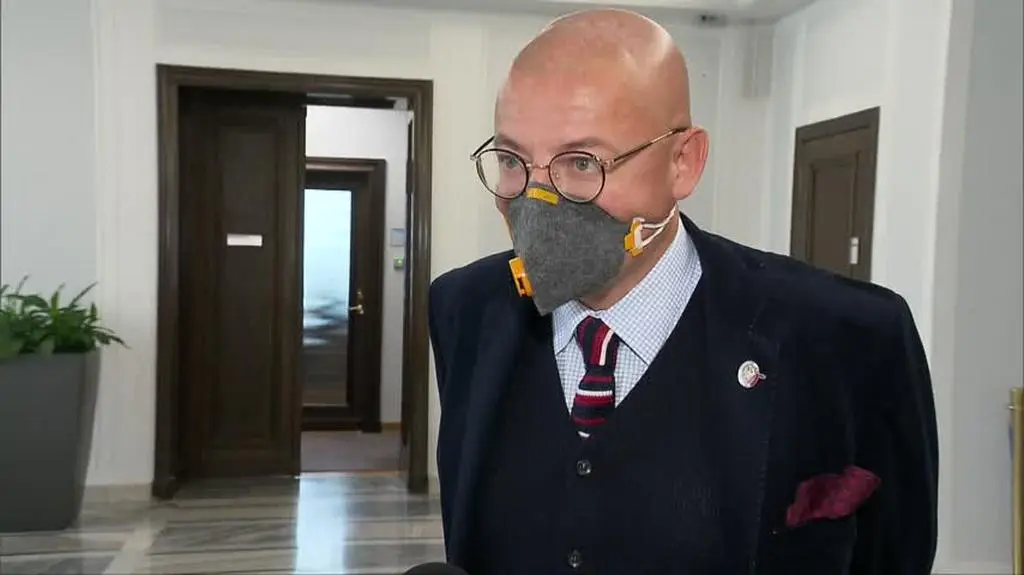 adamek 2
