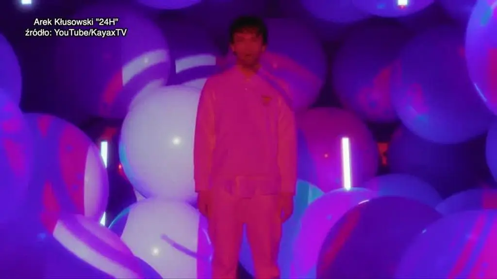 24h