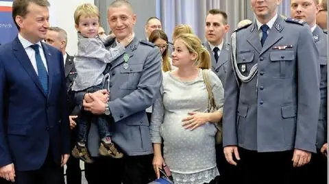 Prezydent zastanawia się nad generalskimi nominacjami dla policji