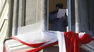 Każdego roku przemawia 