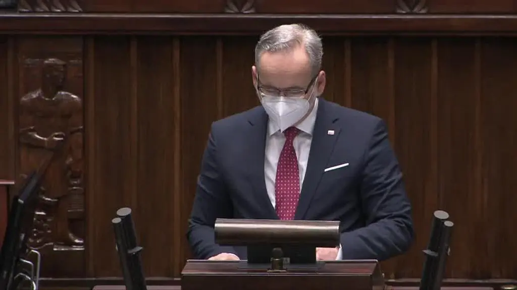 niedzielski o nfz
