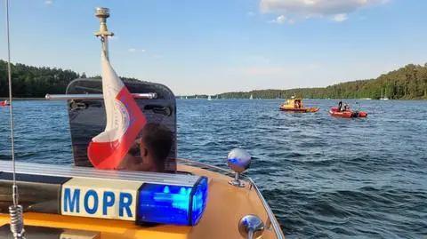 Akcja poszukiwawcza mężczyzny, który wskoczył z jachtu do jeziora Bełdany (9.06.2023 rok)