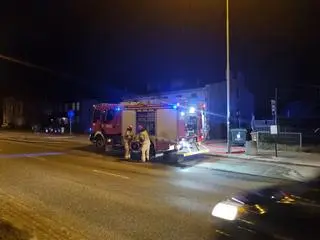 Pożar mieszkania w kamienicy. Nie żyje jedna osoba