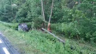 Pomimo przeprowadzonej reanimacji życia 60-letniego kierowcy nie udało się uratować