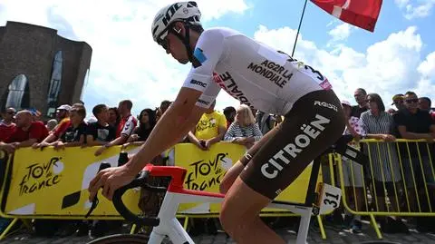 Pośladek nie wytrzymał upadków. Kolejny kolarz wypadł z Tour de France