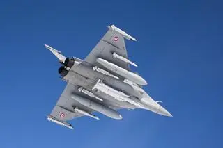 Pocisk ASMP na myśliwcu Rafale