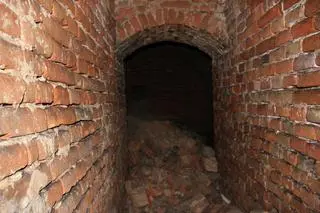 Pod miastem istnieje sytem tuneli 