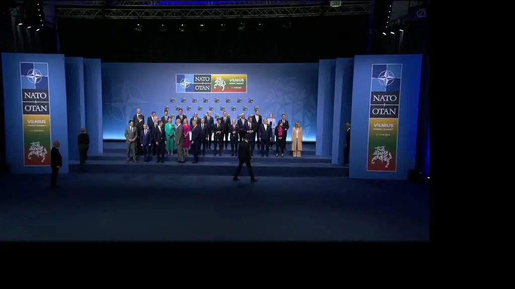 NATO FOT 