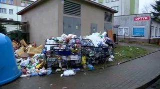 Nowogardzkie kosze są przepełnione