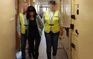 37-letnia kobieta usłyszała zarzut znęcania się nad swoją trzyletnią córką, za co grozi jej do ośmiu lat więzienia. 
