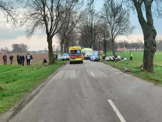 Czołowe zderzenie w Kościerzynie, poszkodowane dzieci