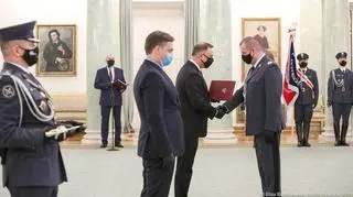 Marcin Strzelec odbiera nominację generalską w Pałacu Prezydenckim
