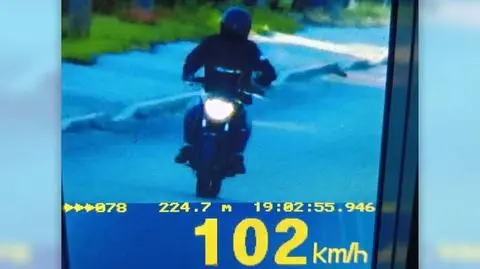 Uderzył policjanta i uciekł. Szuka go policja