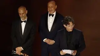 Jonathan Glazer na gali wręczenia Oscarów 