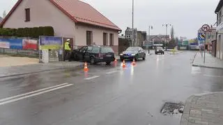 Nietrzeźwy kierowca uderzył w budynek przy ulicy Kazanowskiej w Końskich
