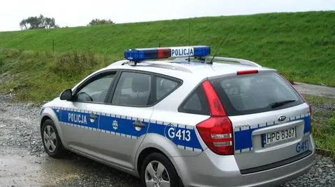 72-letni wędkarz wpadł do ogniska