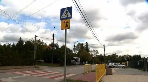 Bez mandatu, ale z przestrogą. Obok przedszkola w Chotomowie stanął fotoradar