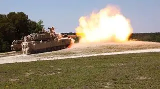 Czołg M1A2 Abrams w wersji SEP v.3 na strzelnicy