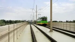 Środkowy wiadukt z torowiskiem