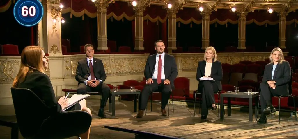 W TVN24 i TVN24+ oglądaj debatę krakowską