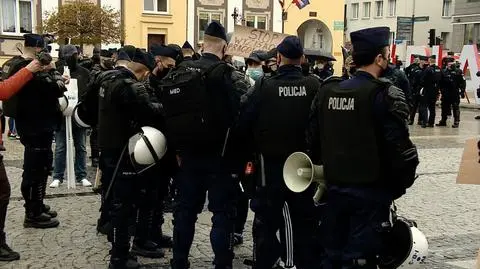 Urzędnicy rozwiązali marsz narodowców w Białymstoku
