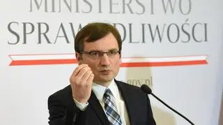 List Ziobry do TK. "Chce pokazać elektoratowi, że to on będzie szeryfem"