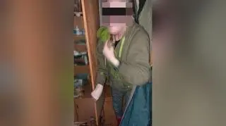 53-latka przed policjantami schowała się w szafie