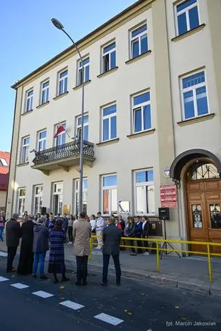 W tym budynku w 1943 roku przetrzymywane były żydowskie dzieci 