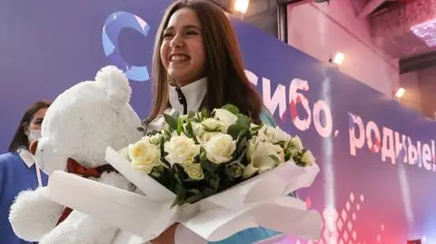 Śledztwo w sprawie dopingu trwa, ale Rosjanie i tak nagrodzili Walijewą