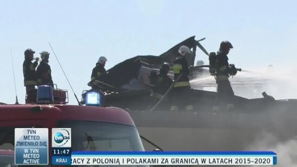 Trwa dogaszanie pożaru w Borkowie