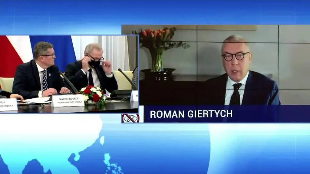 "Przynajmniej dwukrotnie materiały uzyskane z mojej skrzynki mailowej i SMS-ów zostały użyte przez telewizję publiczną"