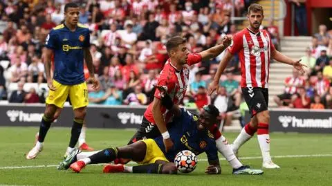 Manchester United stracił punkty. Pierwsze w sezonie minuty Bednarka