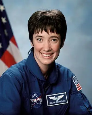 Megan McArthur to amerykańska inżynier i oceanolog, a także  członek korpusu astronautów NASA