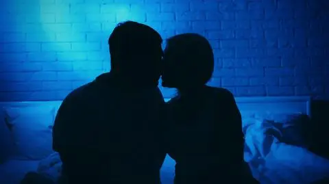 Życie seksualne Polaków w czasach pandemii. Więcej pornografii, ale i przemocy