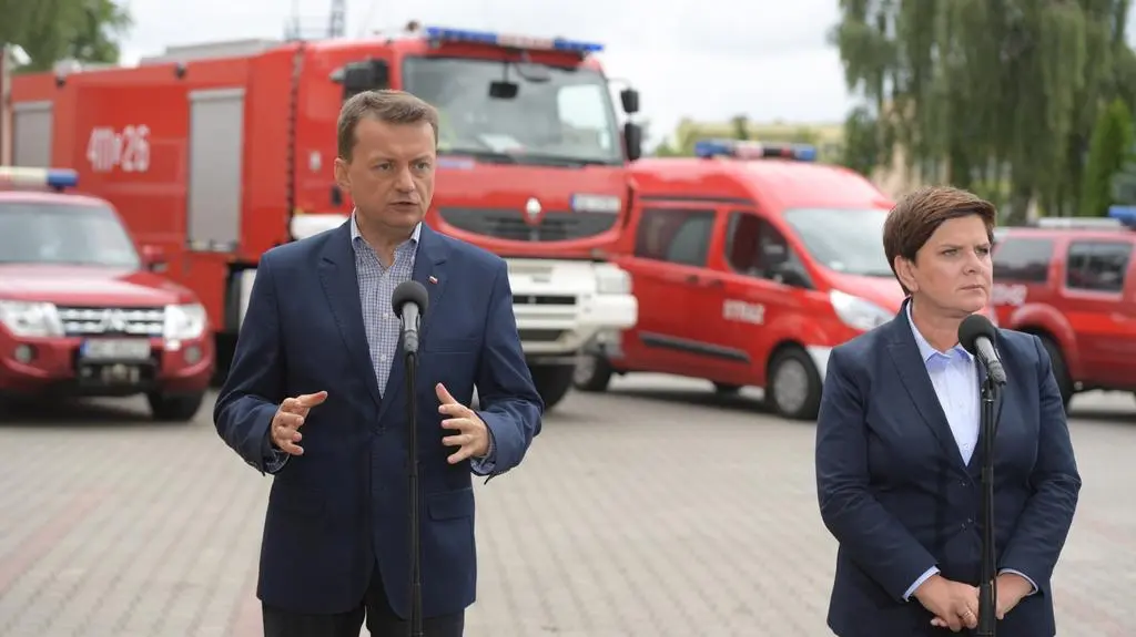 Błaszczak: samorządy otrzymały ponad 42 mln zł na wsparcie