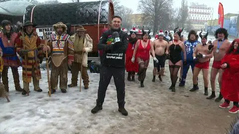 Eskimosi, psie zaprzęgi, morsy. Tak grają na polskim biegunie zimna