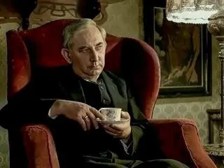 Gustaw  Holoubek w filmie "Nieciekawa historia" Hasa