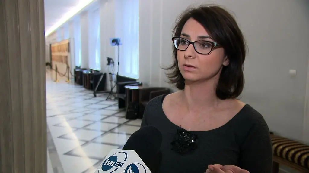 Posłowie opozycji przeciw głosowaniu nad kandydaturą Jędrzejewskiego