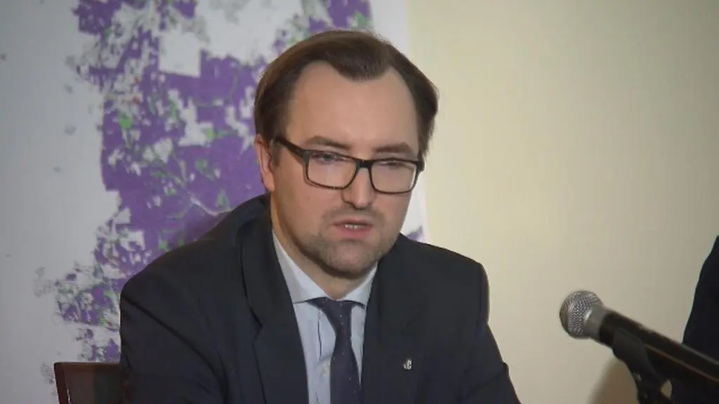 "Miękkie lokowanie gender". Wiceminister tłumaczy wycofanie spotów