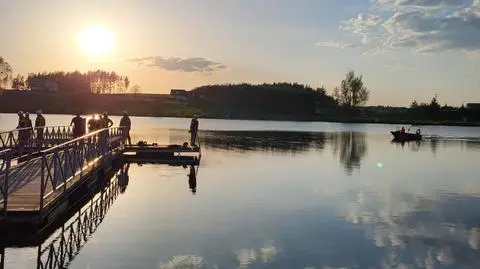 Dwaj Kolumbijczycy skoczyli do jeziora na Pomorzu. Nie żyją