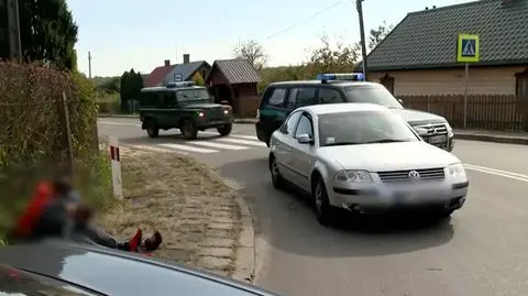 Zatrzymanie przemytników ludzi w Narewce