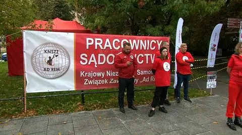 czerwone miasteczko
