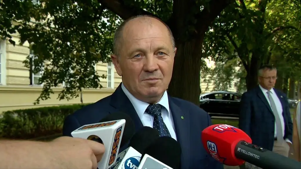 Sawicki: upublicznianie wszystkiego prawnie nie zagwarantuje nam zwyczajnie przyzwoitości