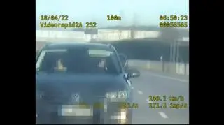 Policja eskortowała rodzinę do szpitala