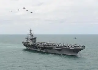 US Navy chce przywrócić stanowisko kapitanowi lotniskowca USS Theodore Roosevelt