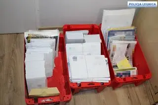 Blisko 1000 przesyłek nie trafiło do adresatów