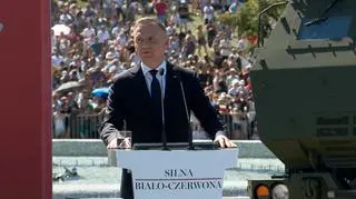 Prezydent przemawiał na defiladzie