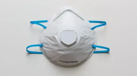 MZ: Kolejne maseczki nie spełniają norm