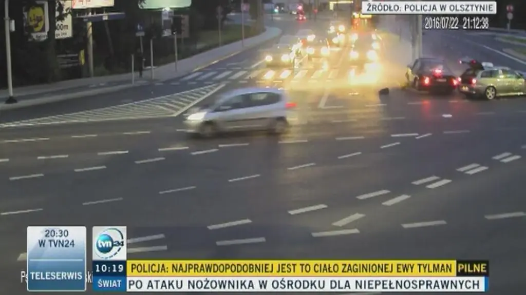 Zderzenie dwóch samochodów uratowało życie rowerzyście